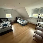 Kraichgau # 3-zkb Mit 100qm Voll Ausgestattet Im Dg, Monteurzimmer, Self-check-in Lejlighed Ittlingen